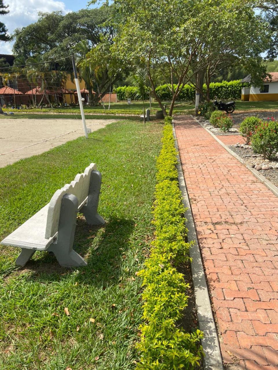 Hotel Villa Zaragoza المظهر الخارجي الصورة