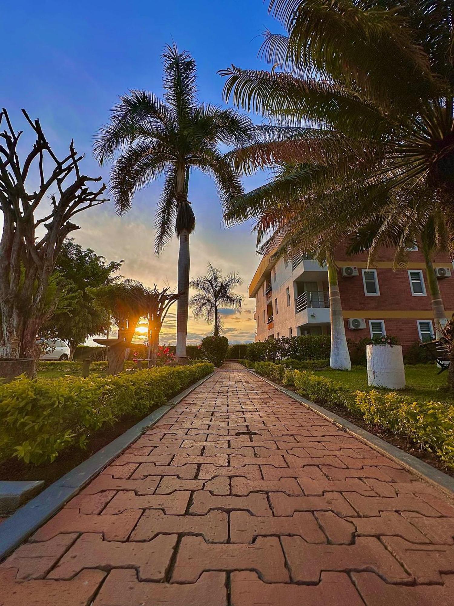 Hotel Villa Zaragoza المظهر الخارجي الصورة